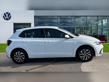 Used Volkswagen Polo 2025 for sale - 76869417: Photo