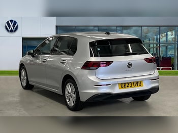 Used Volkswagen Golf 2023 for sale - 75652836: Photo