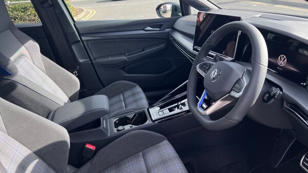 Used Volkswagen Golf 2025 for sale - 75484499: Photo 26