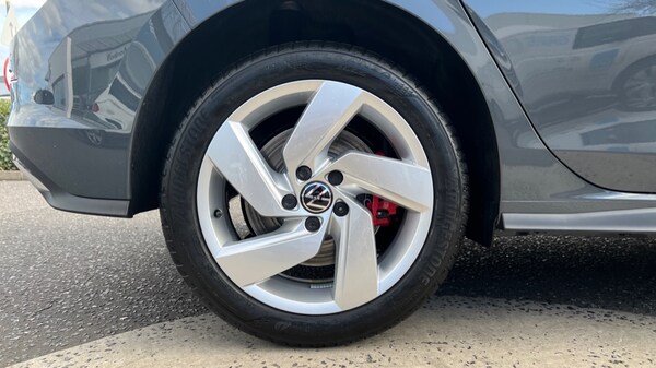 Used Volkswagen Golf 2025 for sale - 75484499: Photo 5