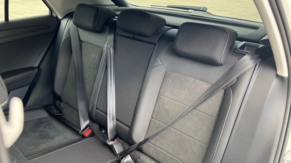 Used Volkswagen T-Roc 2023 for sale - 76441914: Photo 15