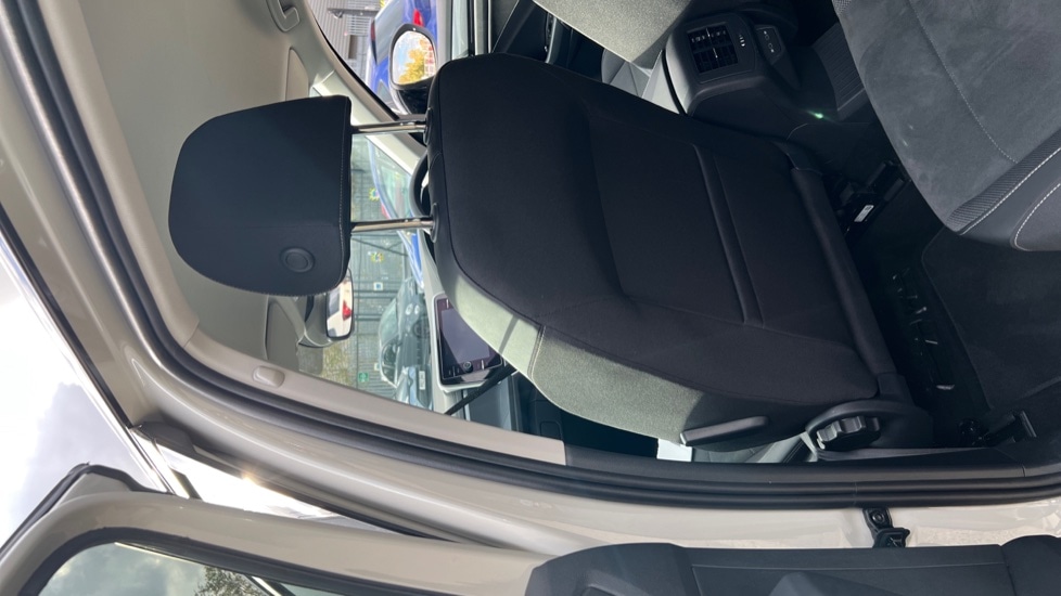 Used Volkswagen T-Roc 2023 for sale - 76441914: Photo 53