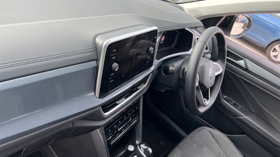 Used Volkswagen T-Roc 2023 for sale - 76441914: Photo 55