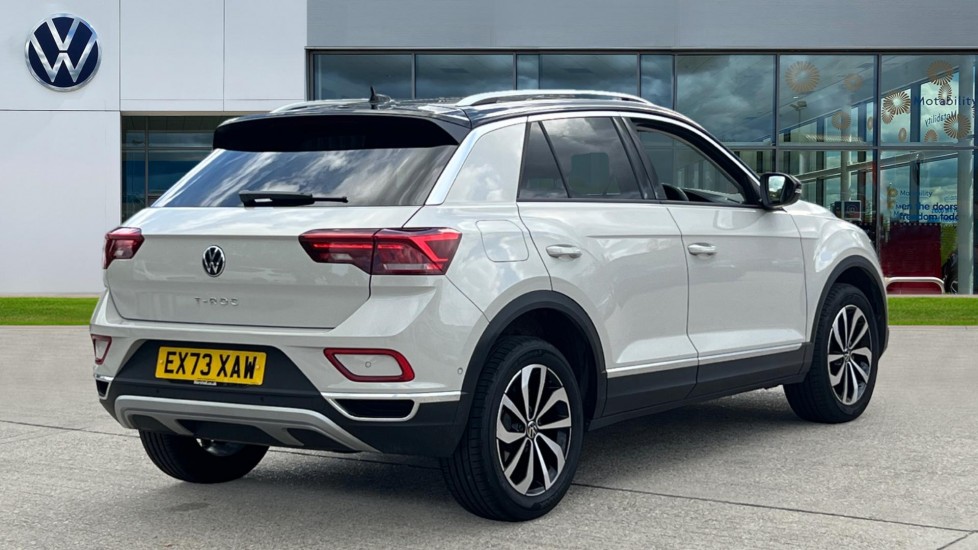 Used Volkswagen T-Roc 2023 for sale - 76441914: Photo 8