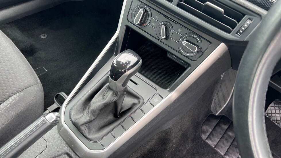 Used Volkswagen Polo 2023 for sale - 76140338: Photo 36