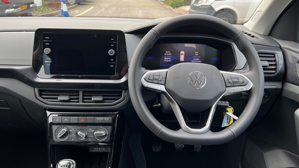 Used Volkswagen T-Cross 2025 for sale - 76873942: Photo 27