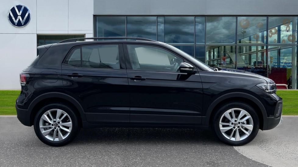 Used Volkswagen T-Cross 2025 for sale - 76873942: Photo 4