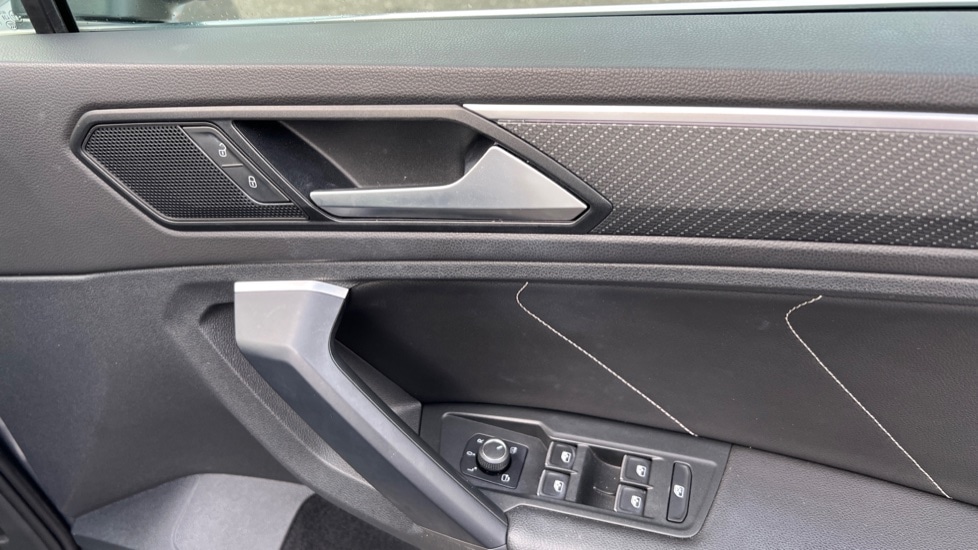 Used Volkswagen Tiguan 2021 for sale - 76593736: Photo 37