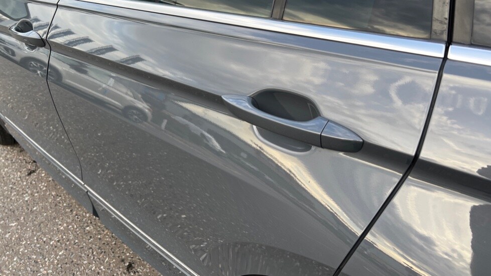 Used Volkswagen Tiguan 2021 for sale - 76593736: Photo 44