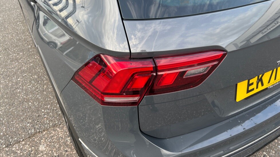Used Volkswagen Tiguan 2021 for sale - 76593736: Photo 56