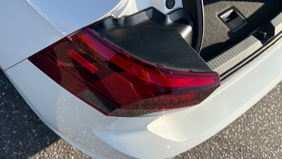 Used Volkswagen Golf 2024 for sale - 76871536: Photo 50