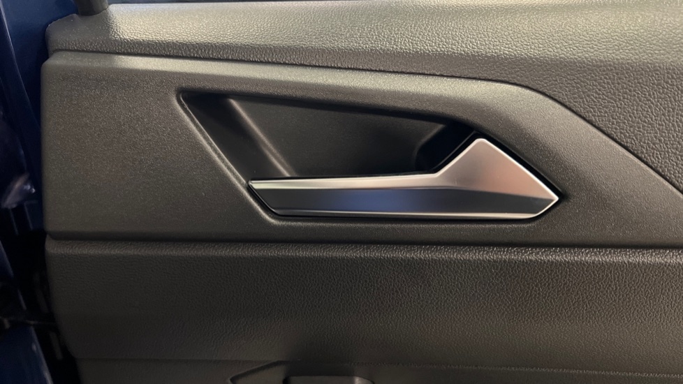 Used Volkswagen Taigo 2025 for sale - 76873121: Photo 62