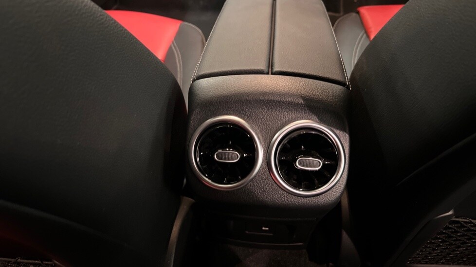 Used Mercedes-Benz CLA 2022 for sale - 76540122: Photo 33