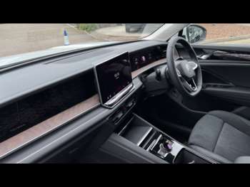 Used Volkswagen Touran 2025 for sale - 74795019: Photo
