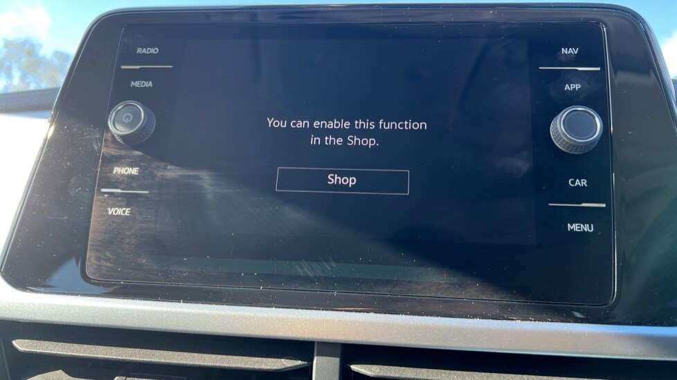 Used Volkswagen T-Roc 2023 for sale - 76328303: Photo 21