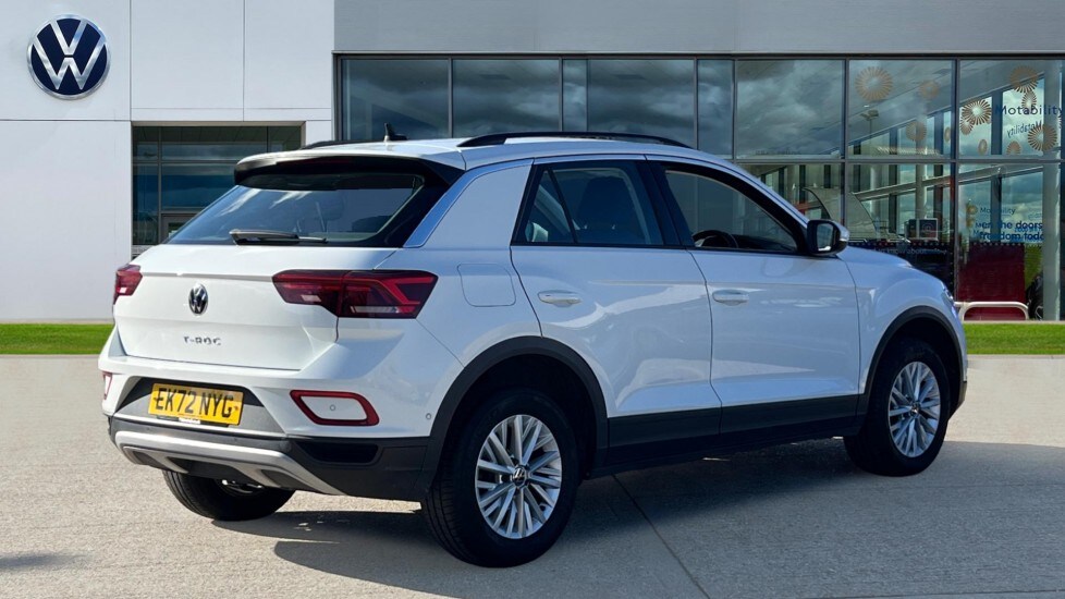 Used Volkswagen T-Roc 2023 for sale - 76328303: Photo 8