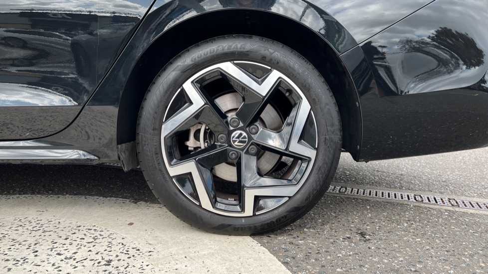 Used Volkswagen Passat 2025 for sale - 76869521: Photo 19