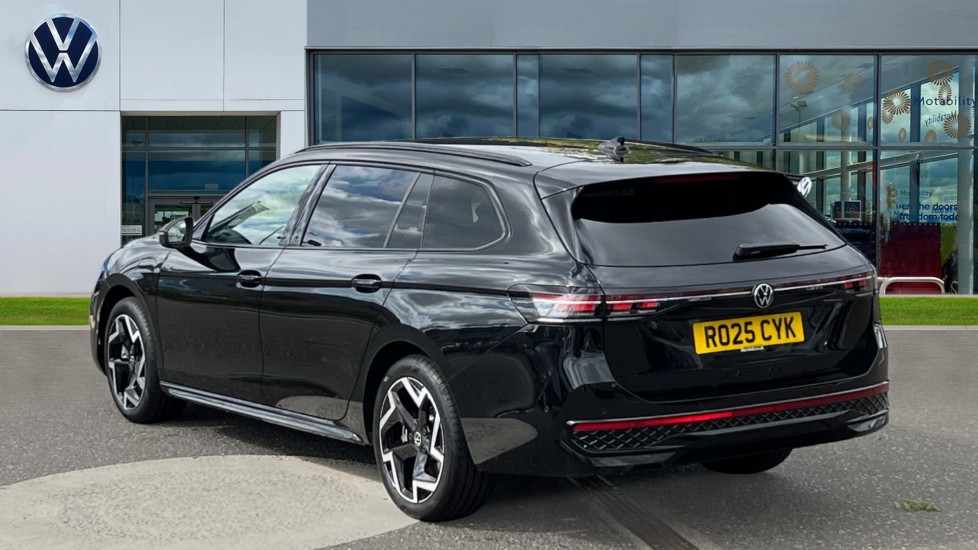 Used Volkswagen Passat 2025 for sale - 76869521: Photo 3