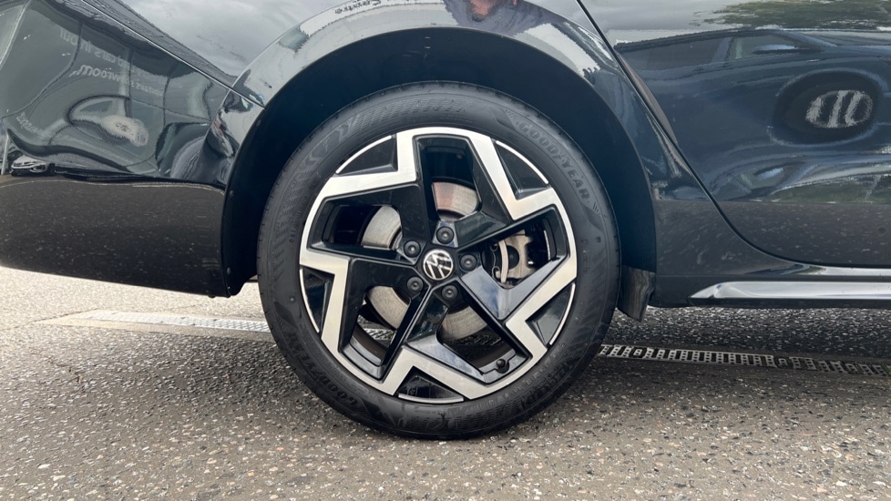 Used Volkswagen Passat 2025 for sale - 76869521: Photo 5