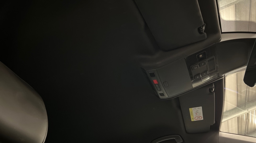 Used Volkswagen Tiguan 2024 for sale - 76872535: Photo 38