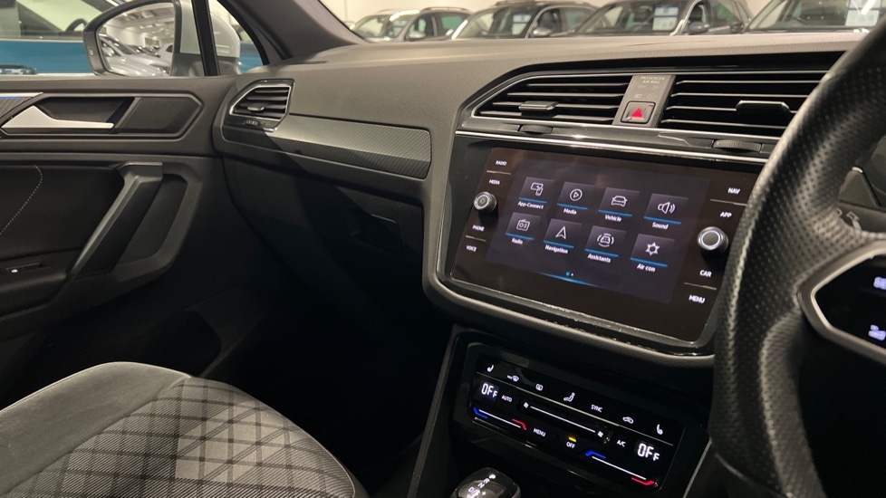 Used Volkswagen Tiguan 2024 for sale - 76872535: Photo 41