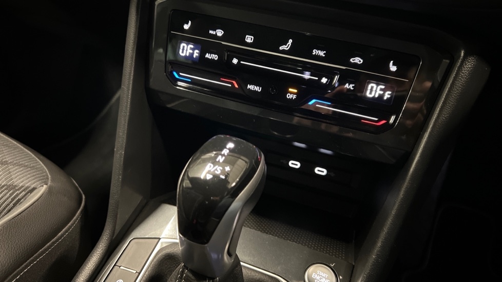 Used Volkswagen Tiguan 2024 for sale - 76872535: Photo 47