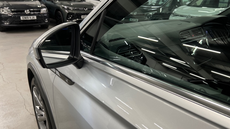 Used Volkswagen Tiguan 2024 for sale - 76872535: Photo 67