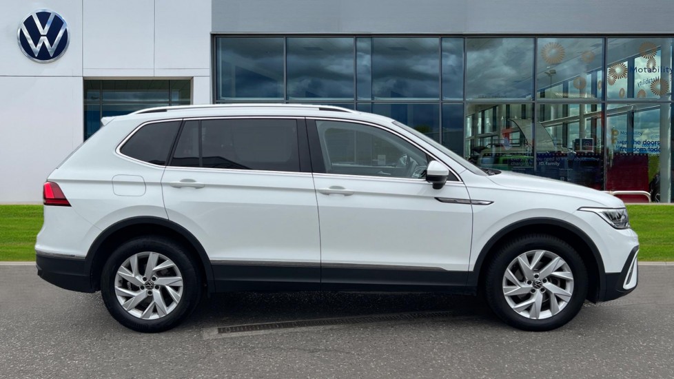 Used Volkswagen Tiguan Allspace 2023 for sale - 76008338: Photo 4