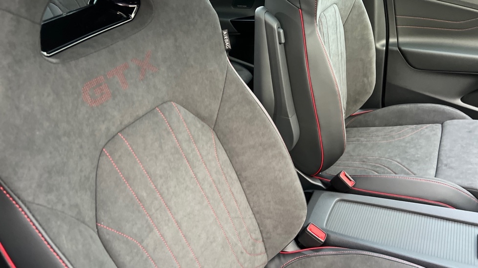 Used Volkswagen ID.4 2025 for sale - 76873985: Photo 35