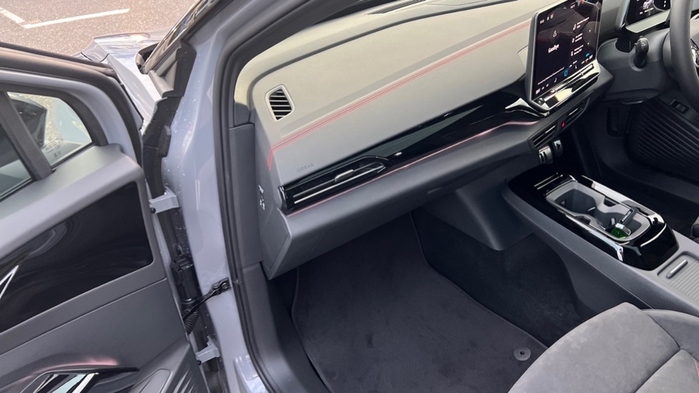 Used Volkswagen ID.4 2025 for sale - 76873985: Photo 42