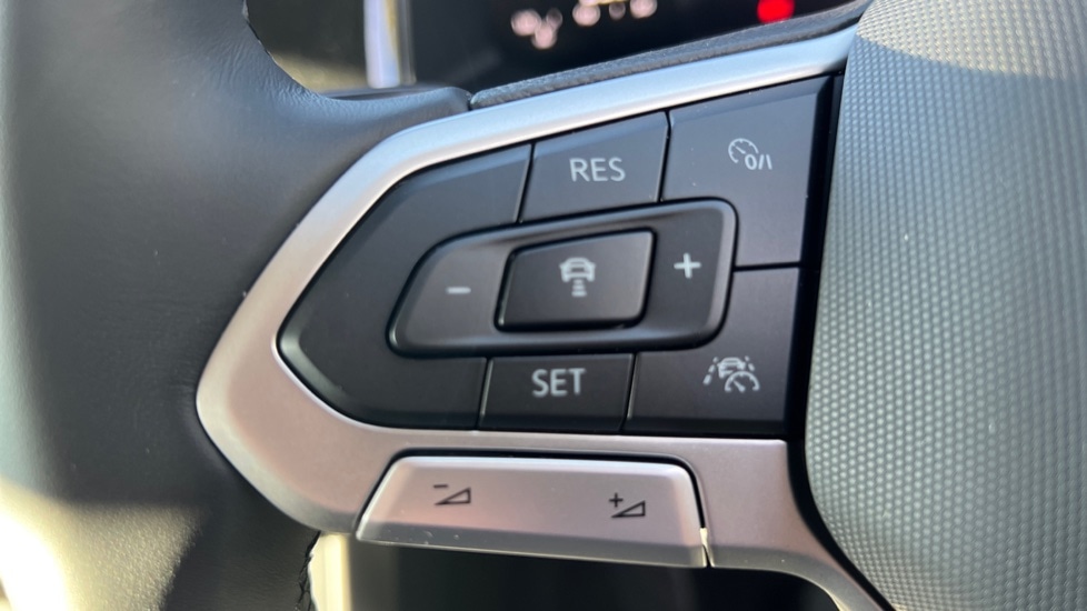 Used Volkswagen Taigo 2025 for sale - 76870576: Photo 31