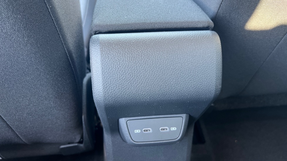 Used Volkswagen Taigo 2025 for sale - 76870576: Photo 34