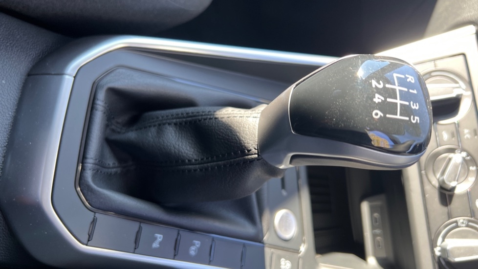 Used Volkswagen Taigo 2025 for sale - 76870576: Photo 36