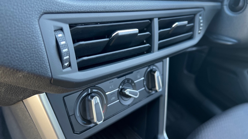 Used Volkswagen Taigo 2025 for sale - 76870576: Photo 46