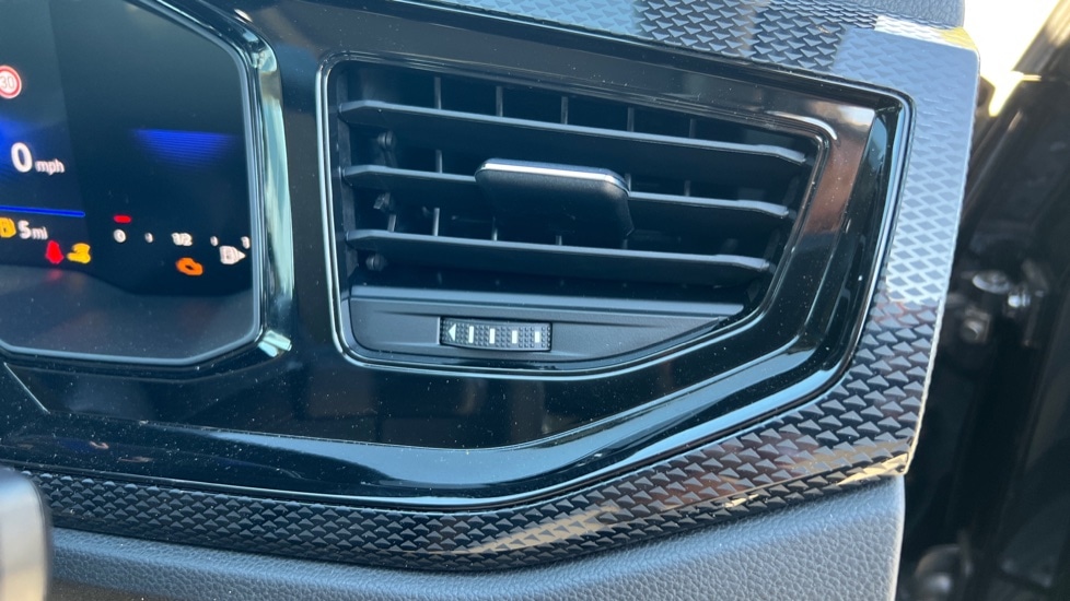 Used Volkswagen Taigo 2025 for sale - 76870576: Photo 67