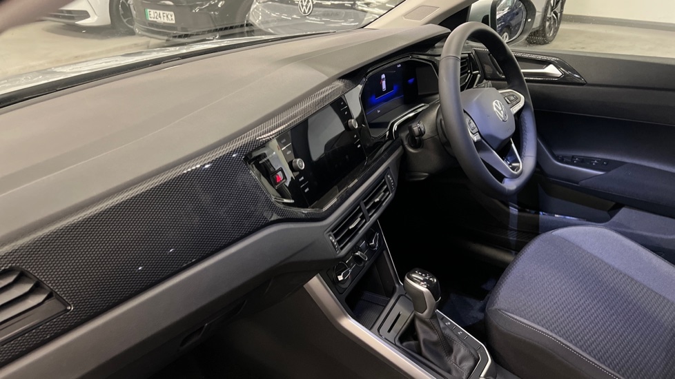 Used Volkswagen Taigo 2025 for sale - 76869420: Photo 2