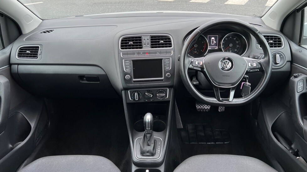 Used Volkswagen Polo 2016 for sale - 76999258: Photo 12