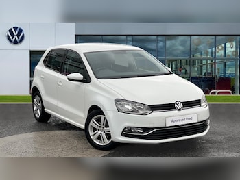 Used Volkswagen Polo 2016 for sale - 76999258: Photo