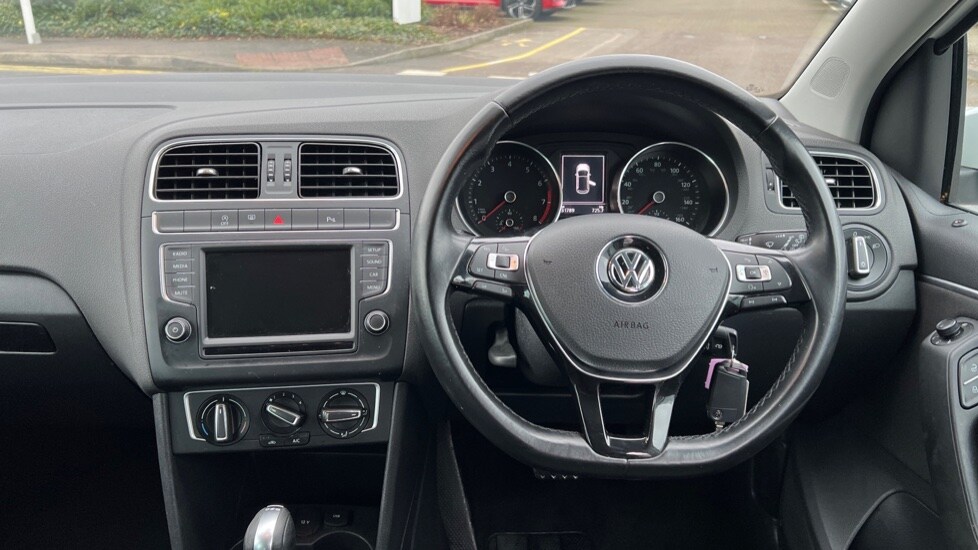 Used Volkswagen Polo 2016 for sale - 76999258: Photo 27