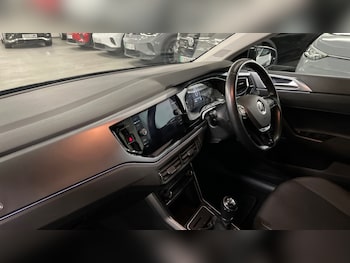 Used Volkswagen Polo 2021 for sale - 76410535: Photo