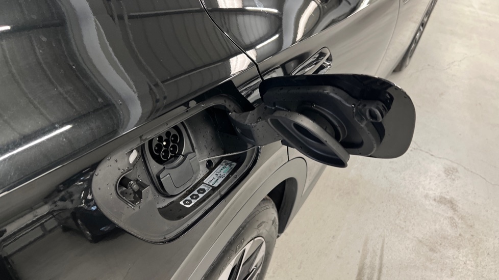 Used Volkswagen ID.4 2025 for sale - 76869423: Photo 29