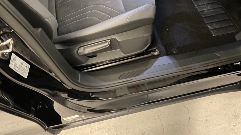 Used Volkswagen ID.4 2025 for sale - 76869423: Photo 40