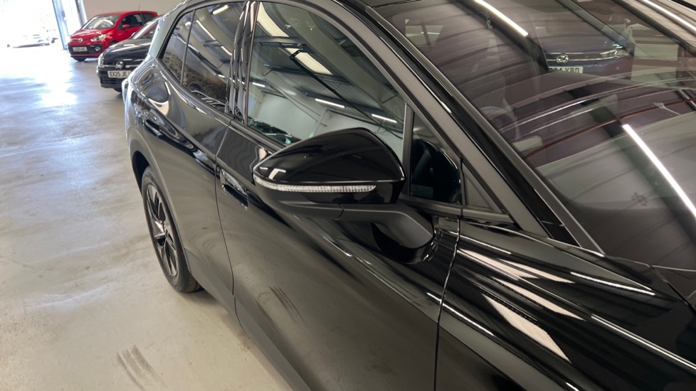 Used Volkswagen ID.4 2025 for sale - 76869423: Photo 54