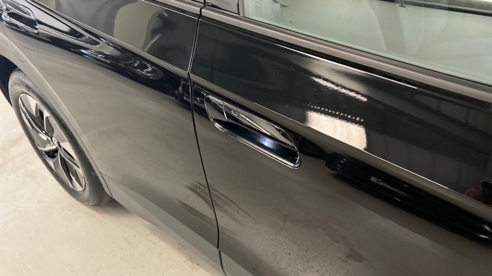 Used Volkswagen ID.4 2025 for sale - 76869423: Photo 56