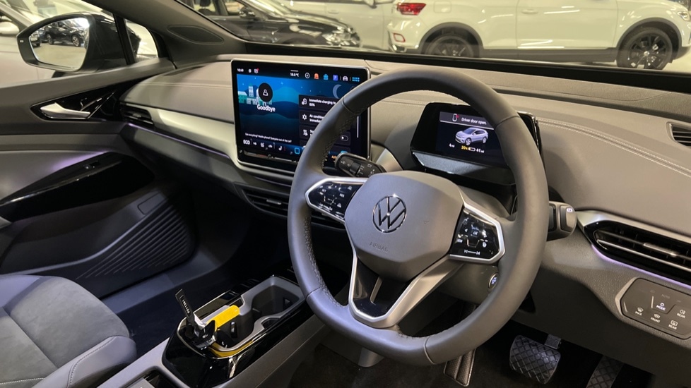 Used Volkswagen ID.4 2025 for sale - 76869423: Photo 6