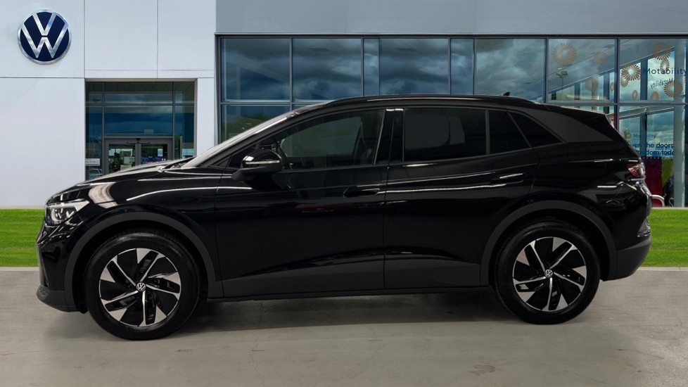 Used Volkswagen ID.4 2025 for sale - 76869423: Photo 9