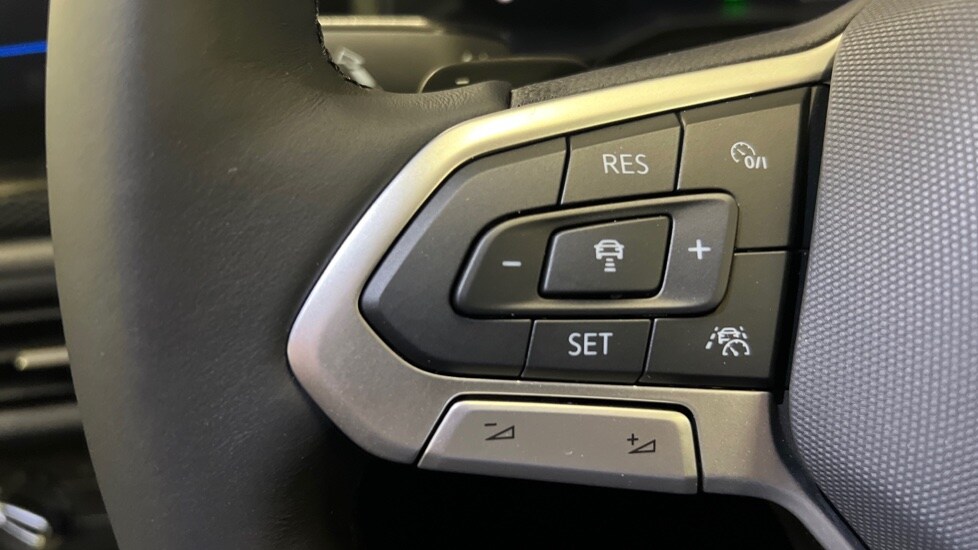 Used Volkswagen Taigo 2025 for sale - 76078960: Photo 30