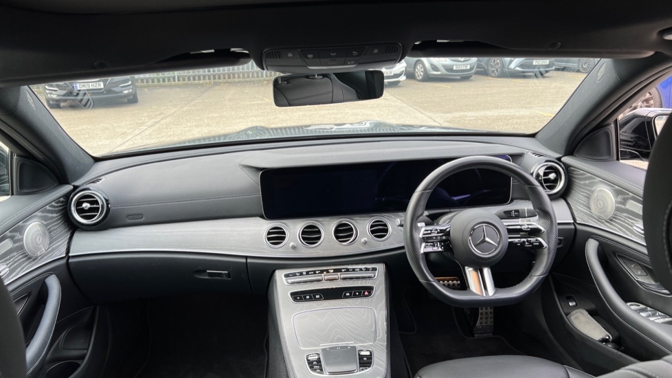 Used Mercedes-Benz E Class 2022 for sale - 76328338: Photo 11
