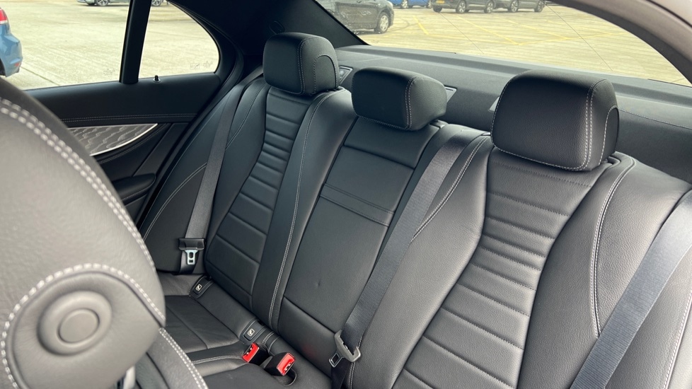 Used Mercedes-Benz E Class 2022 for sale - 76328338: Photo 14