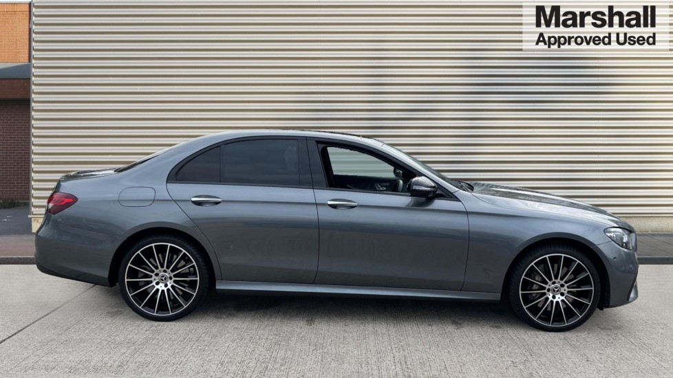 Used Mercedes-Benz E Class 2022 for sale - 76328338: Photo 2